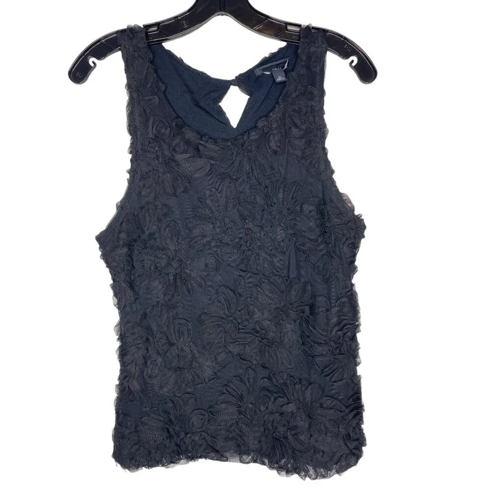 THE GAP WOMEN'S BLACK 3-D FLORAL SLEEVELESS TOP SZ M - Picture 1 of 3